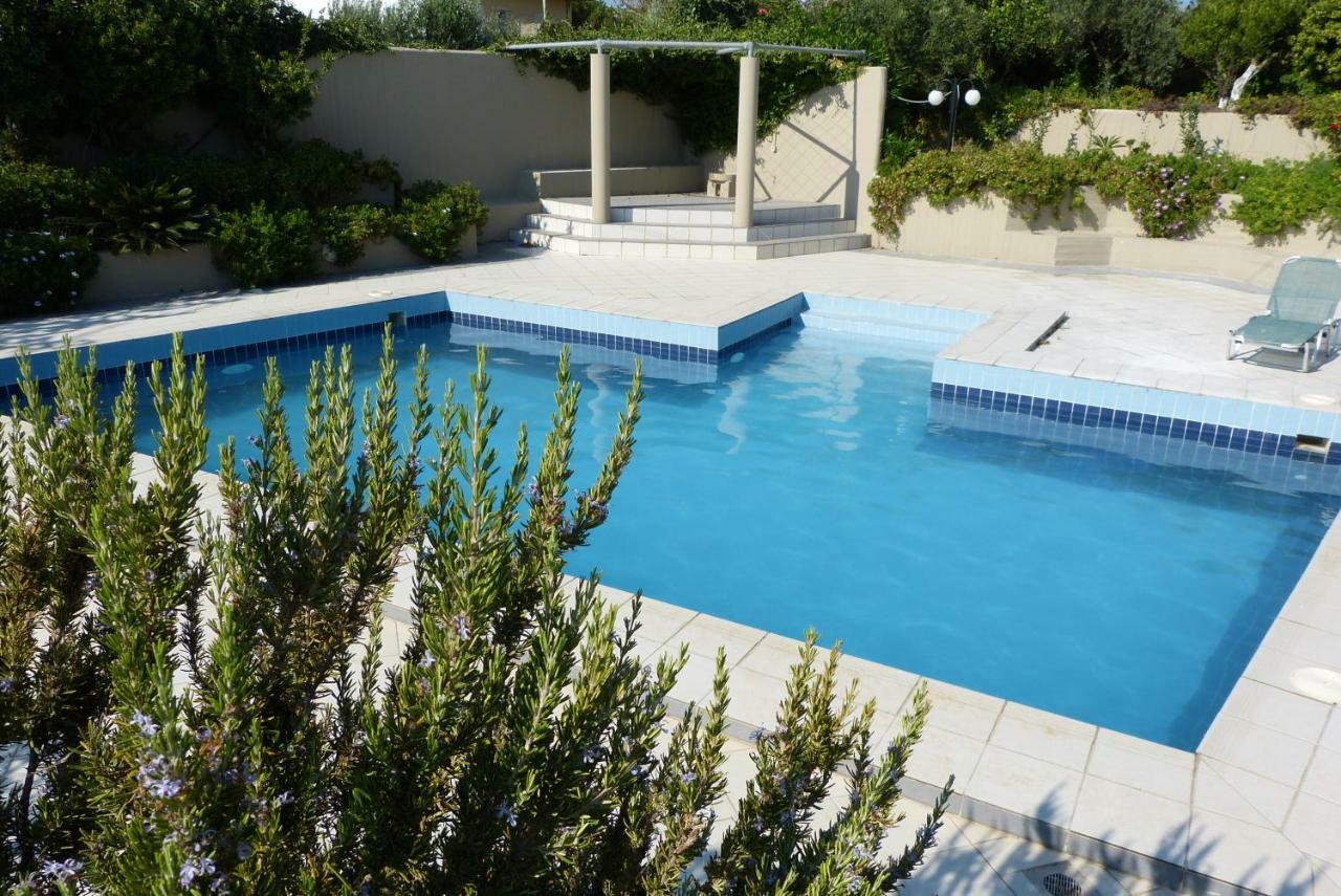 Knossos Palace Secluded Villa Skalanion 외부 사진